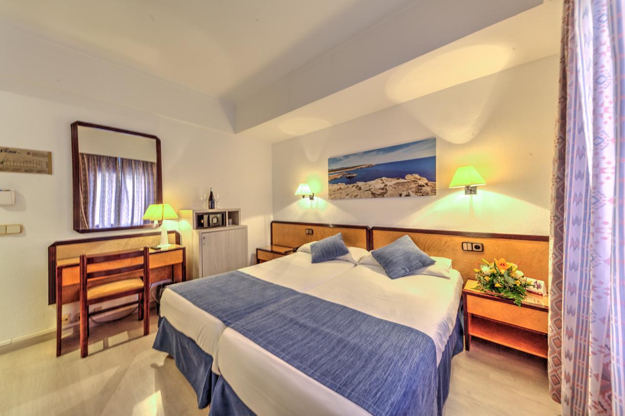 Hotel Voramar Cala Millor  Exterior foto